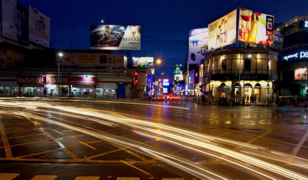 ホテルMg Road One バンガロール エクステリア 写真